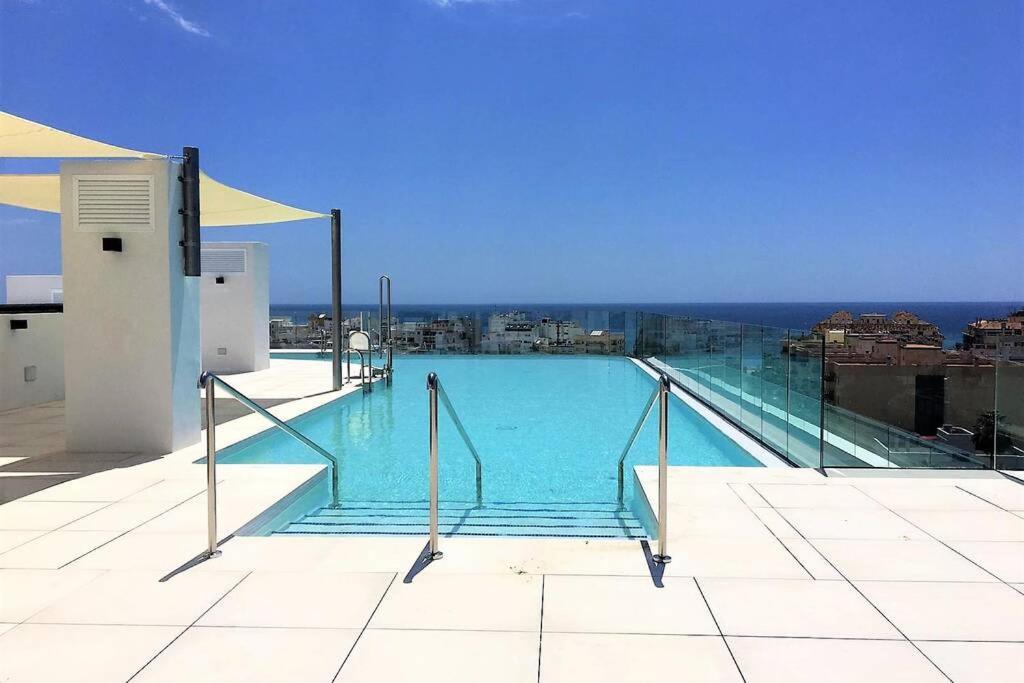 Keywise Family Luxury Infinity Beach & Golf Estepona Buitenkant foto
