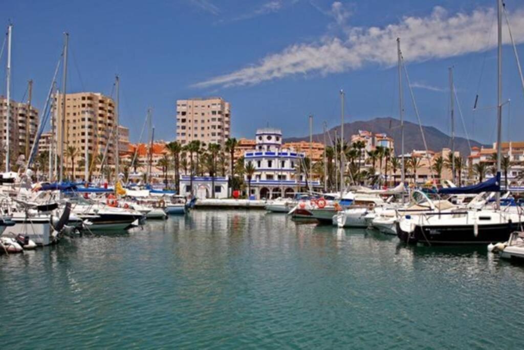 Keywise Family Luxury Infinity Beach & Golf Estepona Buitenkant foto